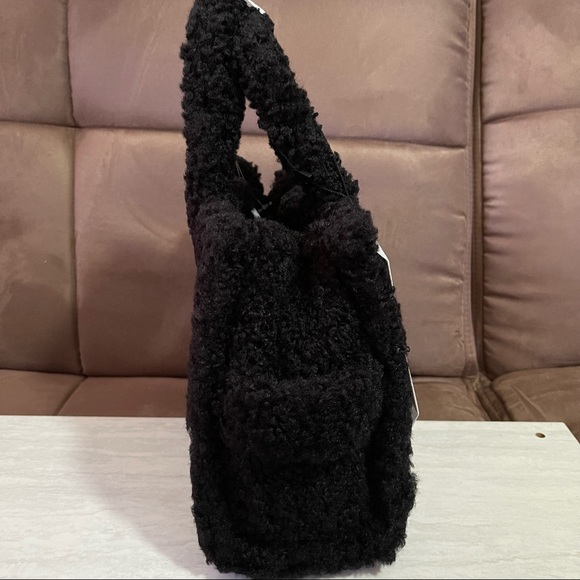 Marc Jacobs Mini Teddy black bag - Picture 4 of 10